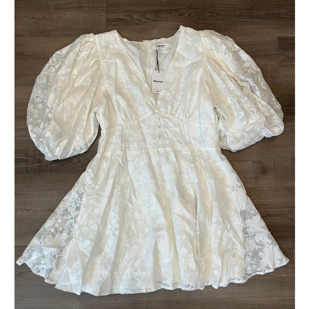 NWT Showpo. Jammae White Puff Sleeve Mini Dress